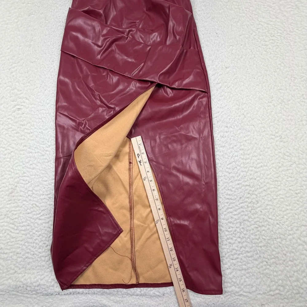 NWT Commense Faux Leather Midi Skirt Vegan‎ XS Burgundy Ruched Front Slit Pencil